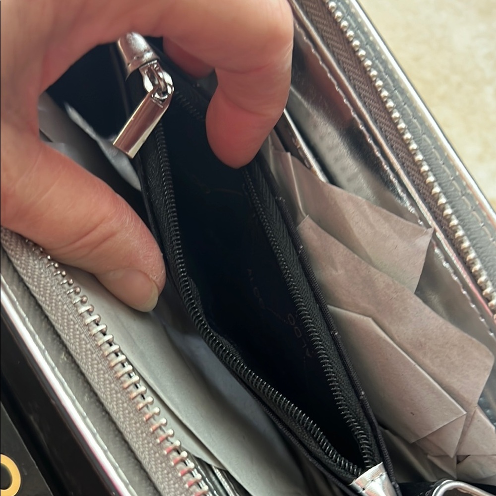 Aldo Metallic Silver Wallet NWT - Picture 6 of 8
